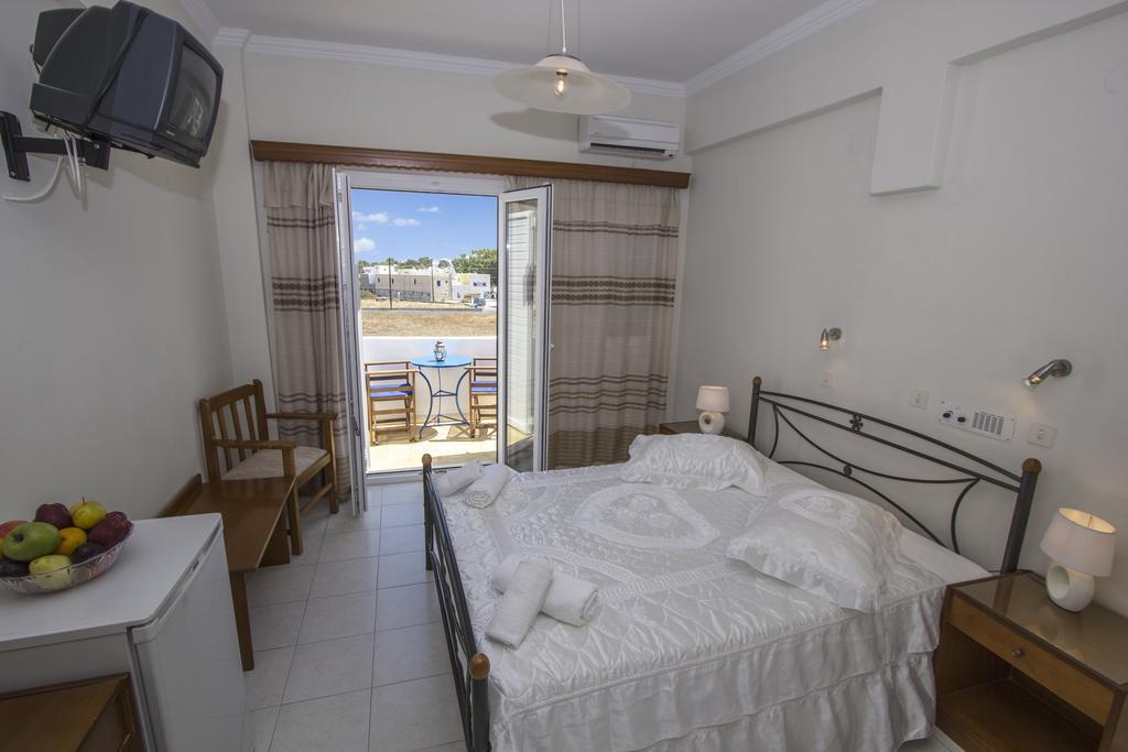 Petra Nera Hotel 2*