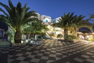 酒店 Petra Nera Perissa (Santorini)
